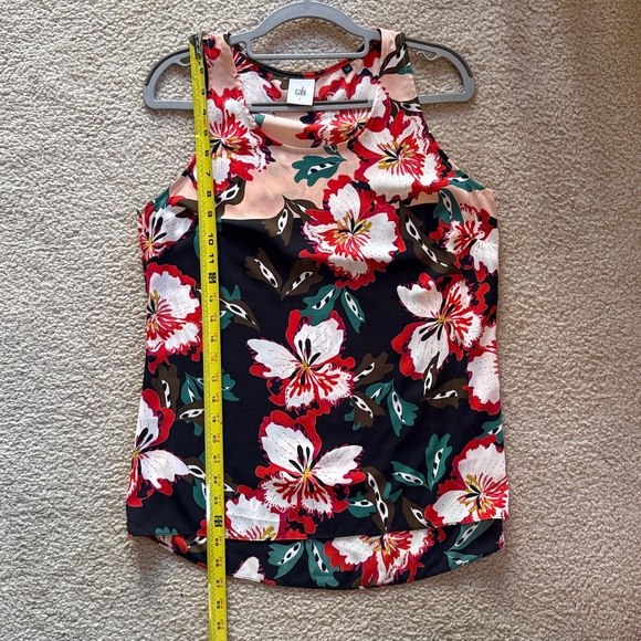 CAbi Hibiscus Blouse - Picture 12 of 13